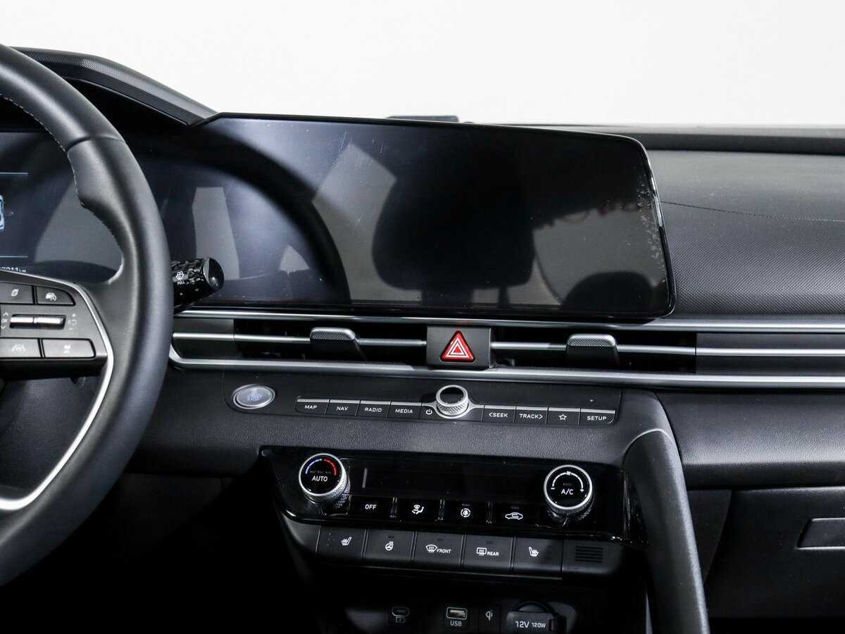 Купить Hyundai Elantra с пробегом. Фото: #12