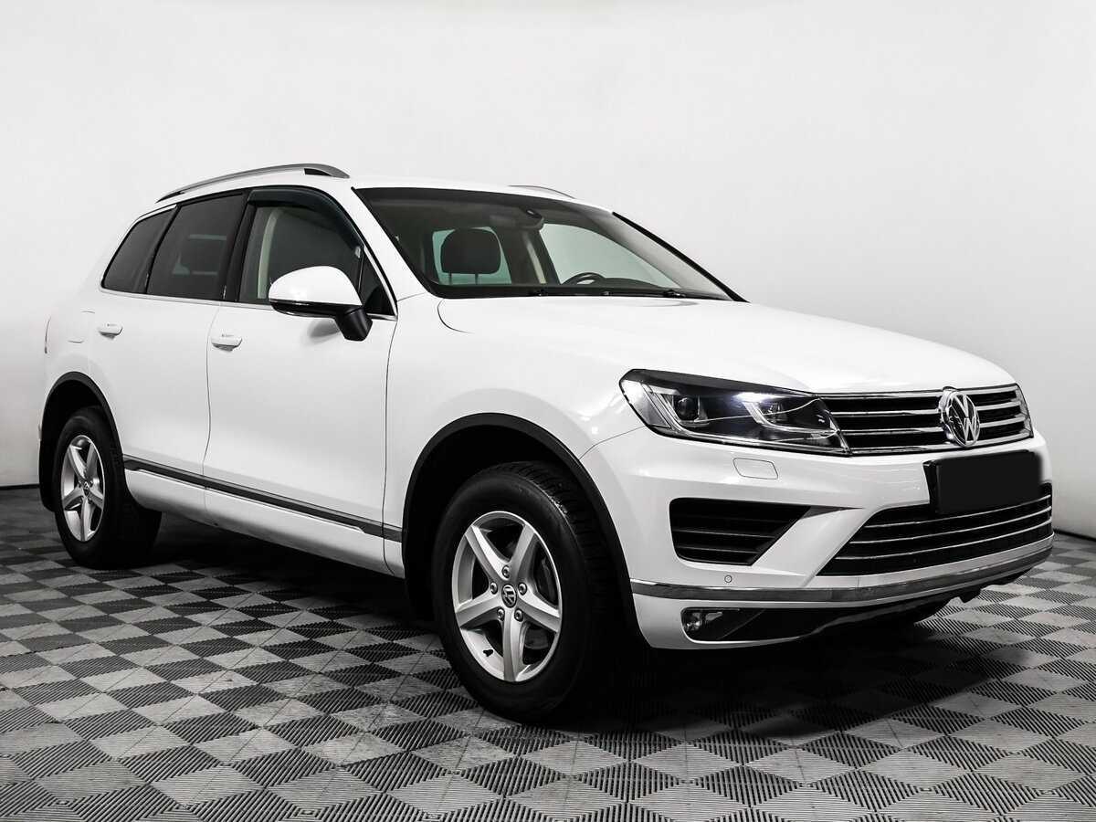 Купить Volkswagen Touareg с пробегом. Фото: #2