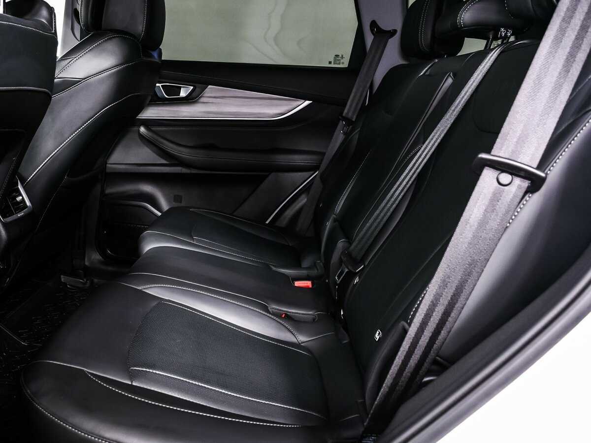 Купить Chery Tiggo 8 Pro Max с пробегом. Фото: #13