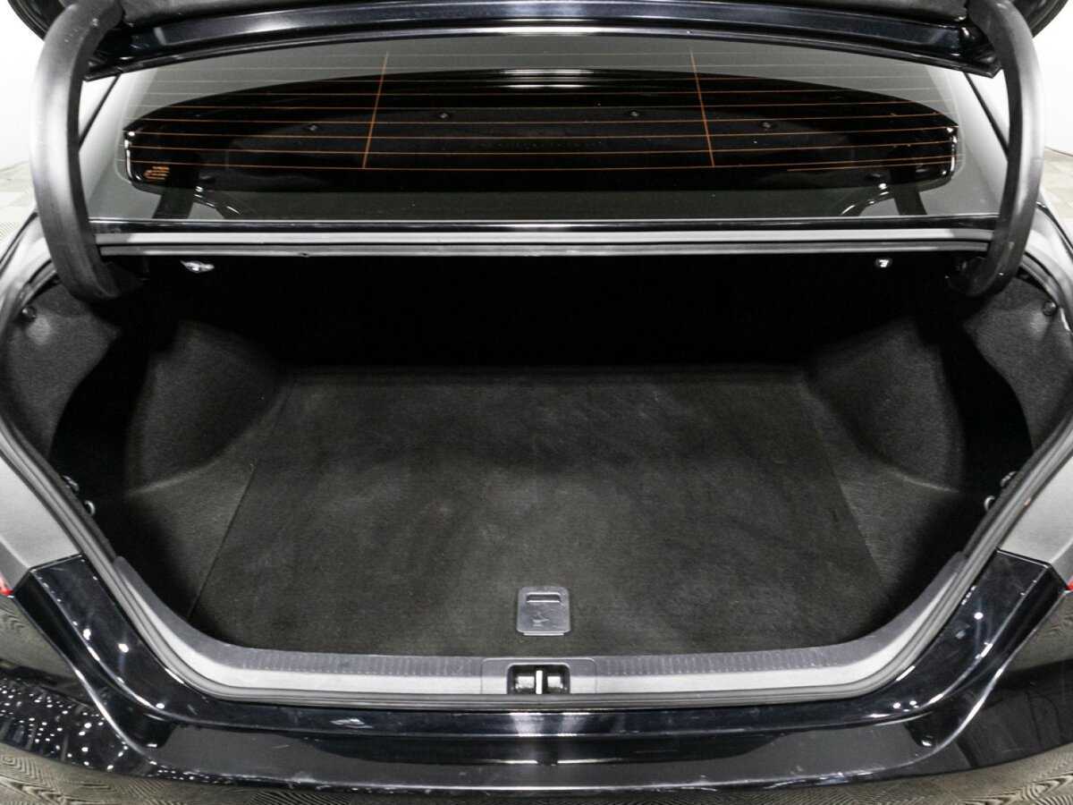 Купить Toyota Camry с пробегом. Фото: #14