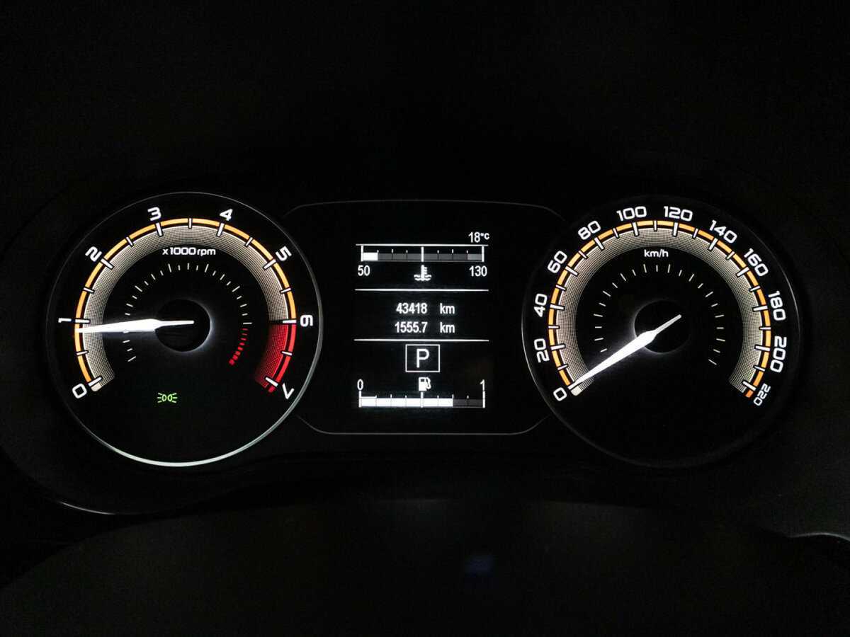 Купить Lada (ВАЗ) Vesta с пробегом. Фото: #11