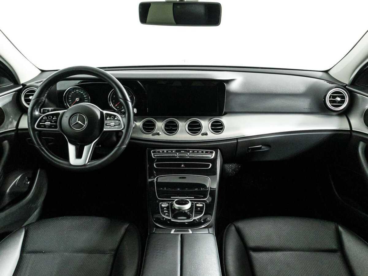 Купить Mercedes-Benz E-Класс с пробегом. Фото: #12