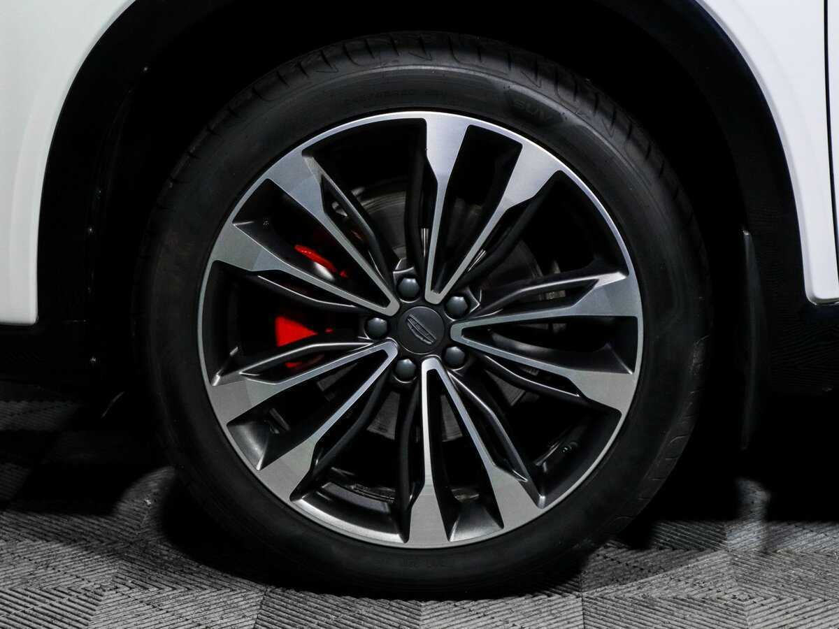 Купить Geely Tugella с пробегом. Фото: #14