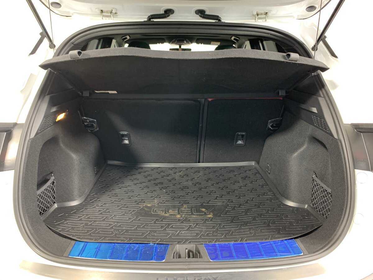 Купить Geely Coolray с пробегом. Фото: #20