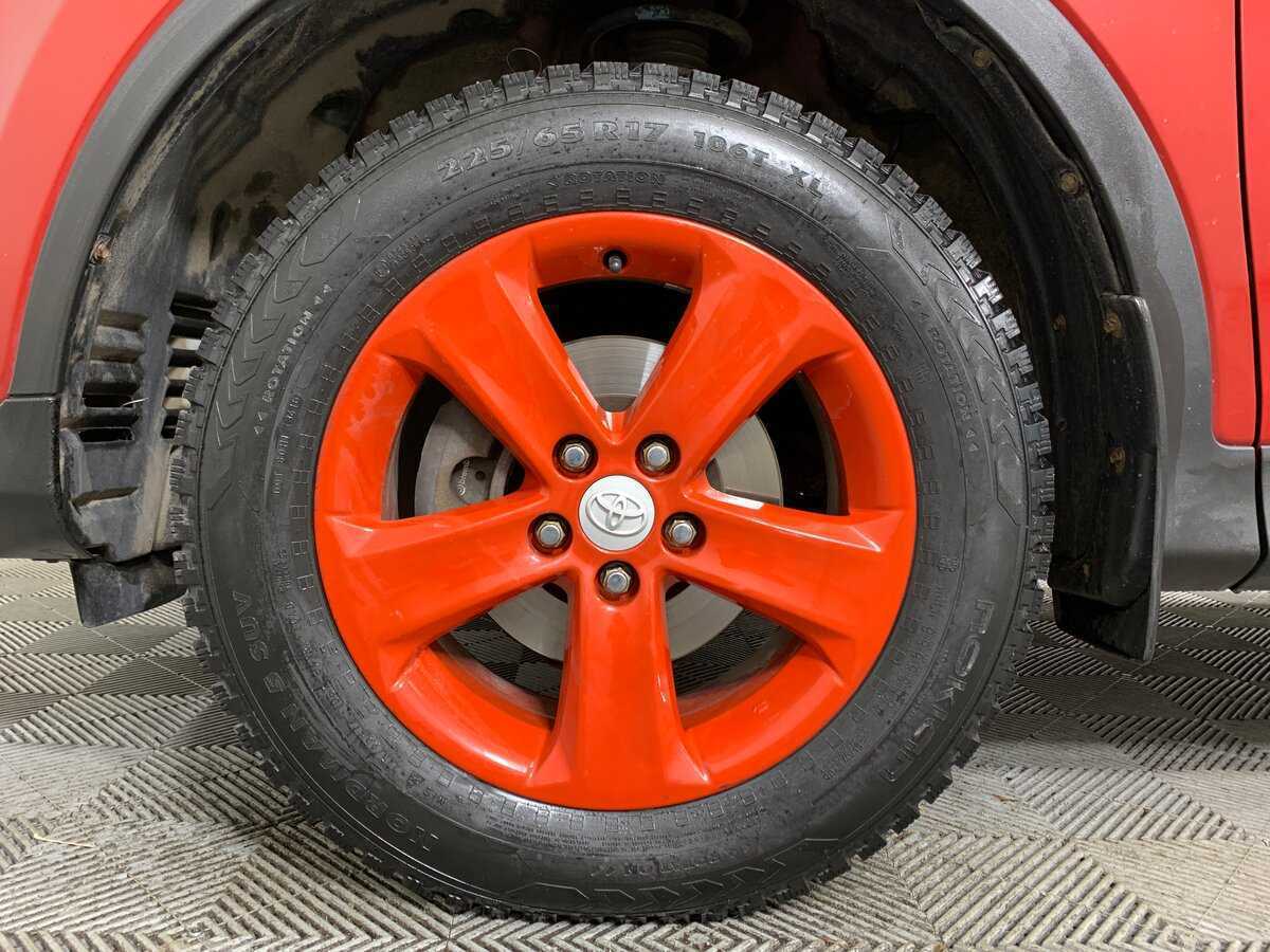 Купить Toyota RAV4 с пробегом. Фото: #8