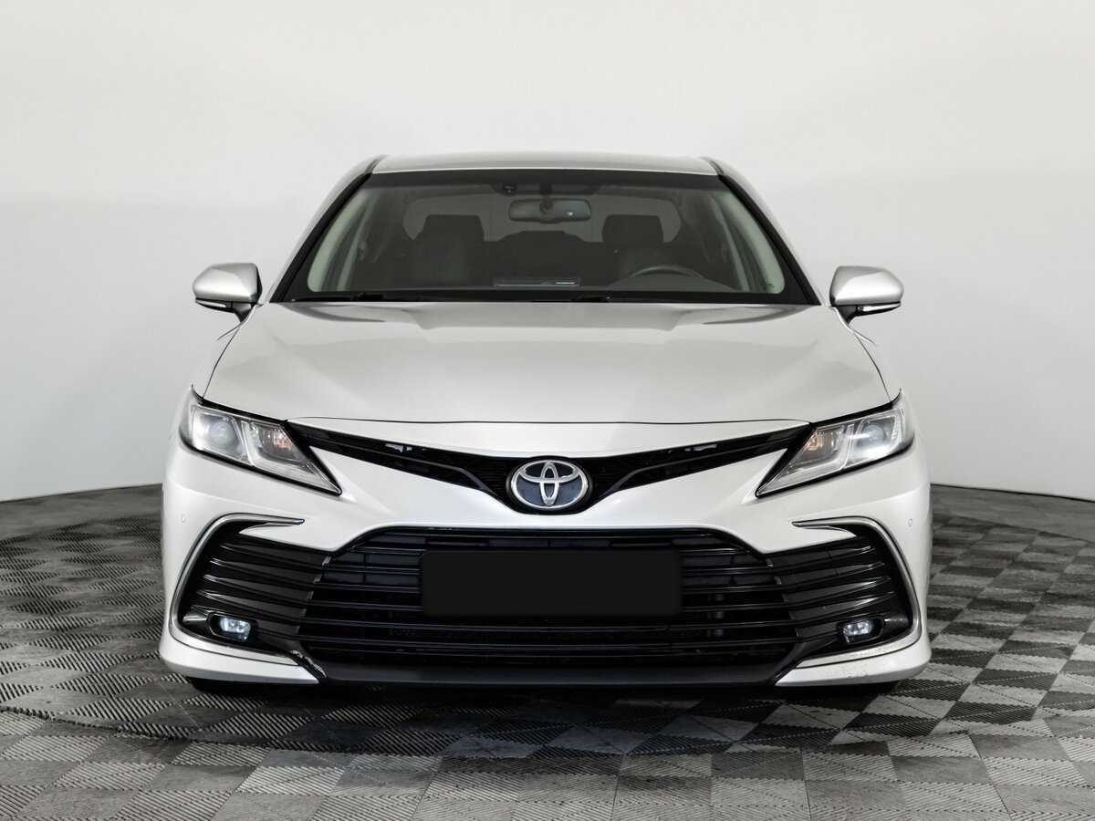 Купить Toyota Camry с пробегом. Фото: #1