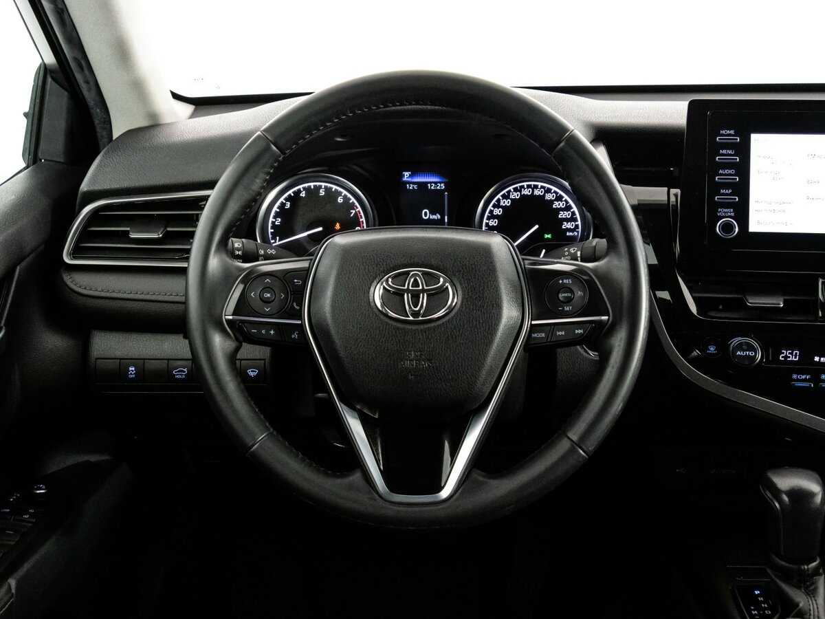 Купить Toyota Camry с пробегом. Фото: #9