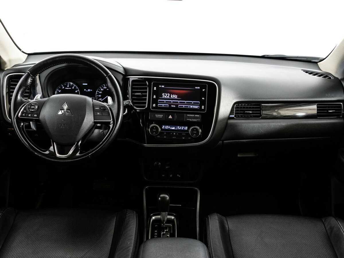 Купить Mitsubishi Outlander с пробегом. Фото: #7