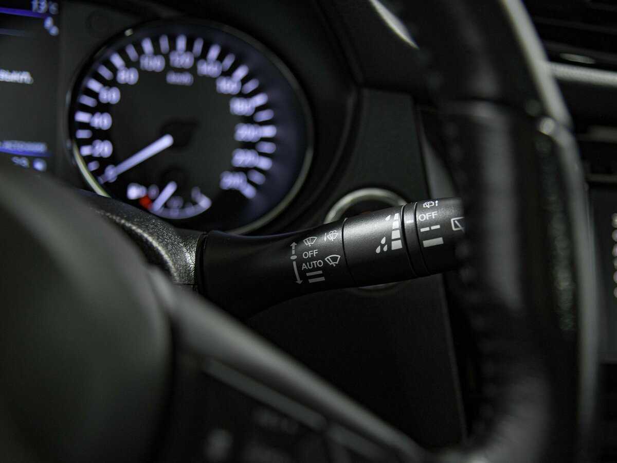 Купить Nissan X-Trail с пробегом. Фото: #9