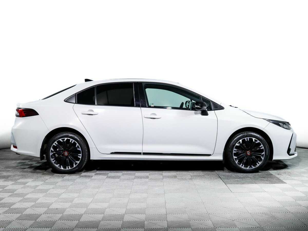 Купить Toyota Corolla с пробегом. Фото: #3