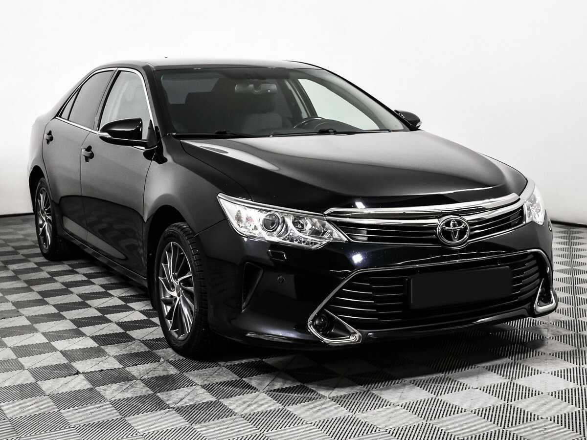 Купить Toyota Camry с пробегом. Фото: #2