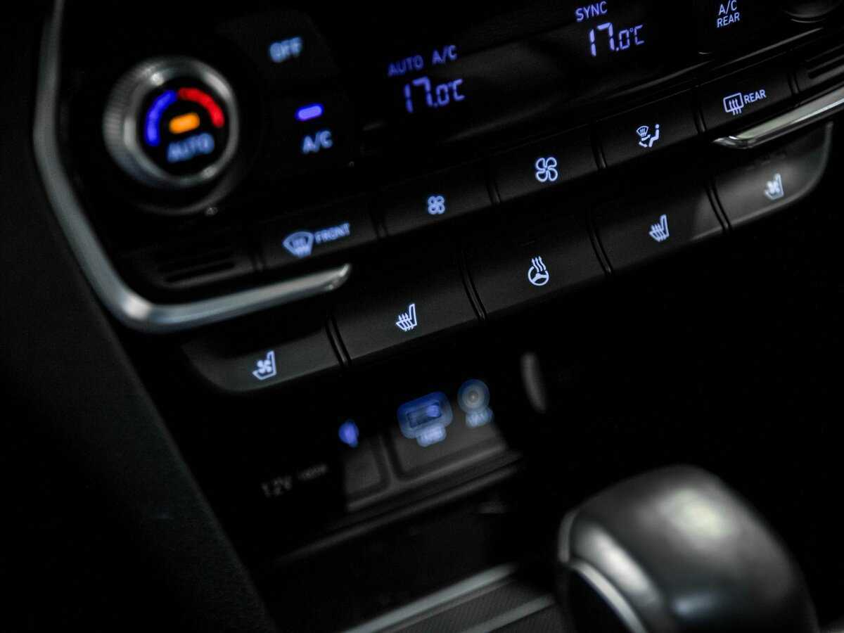 Купить Hyundai Santa Fe с пробегом. Фото: #12