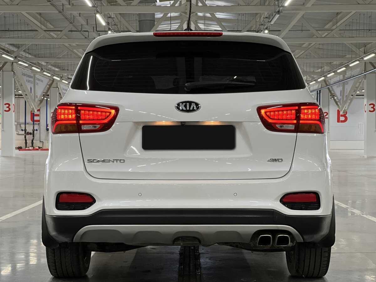 Купить Kia Sorento с пробегом. Фото: #5
