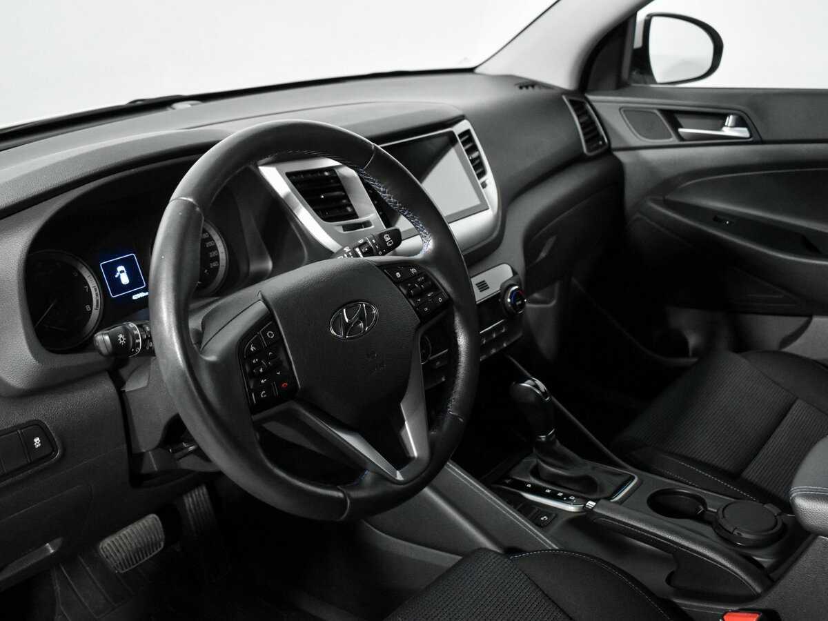 Купить Hyundai Tucson с пробегом. Фото: #8