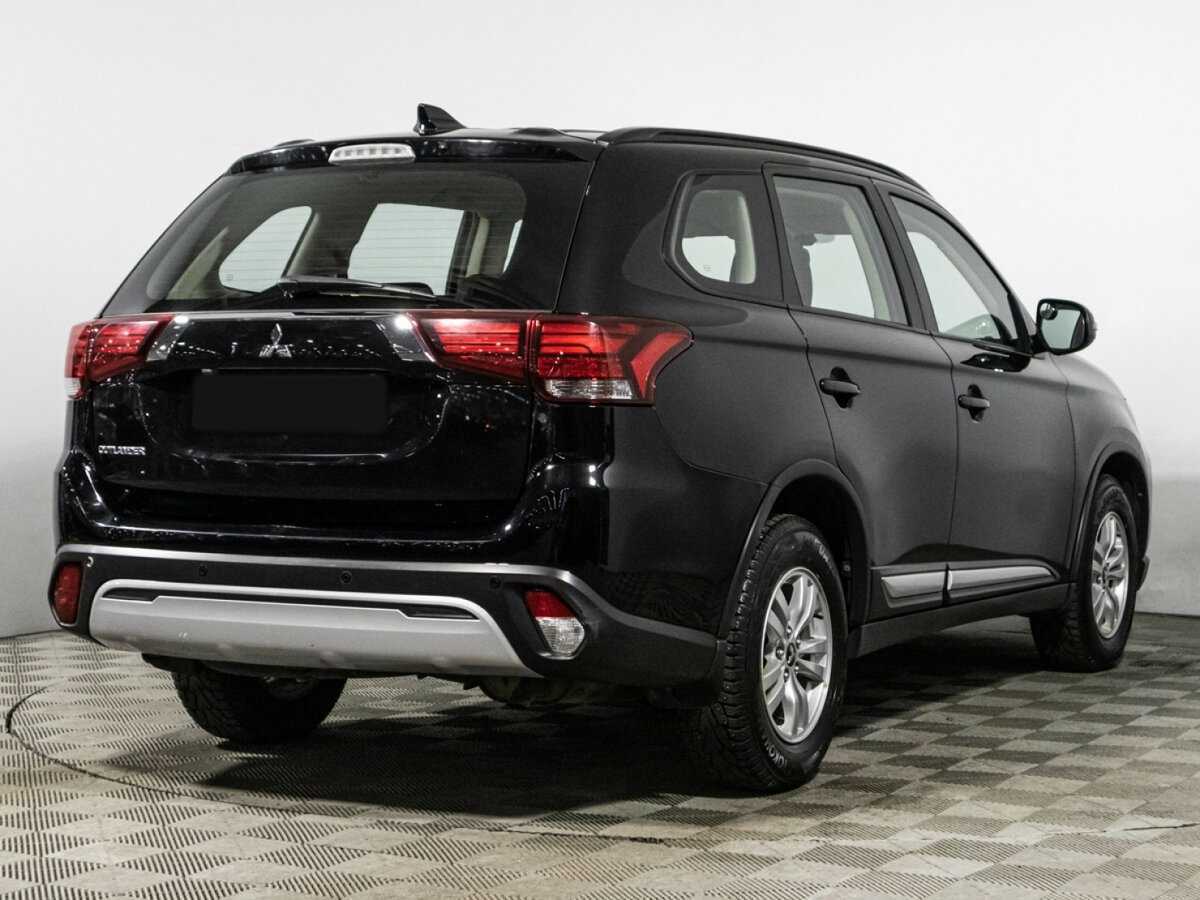 Купить Mitsubishi Outlander с пробегом. Фото: #3