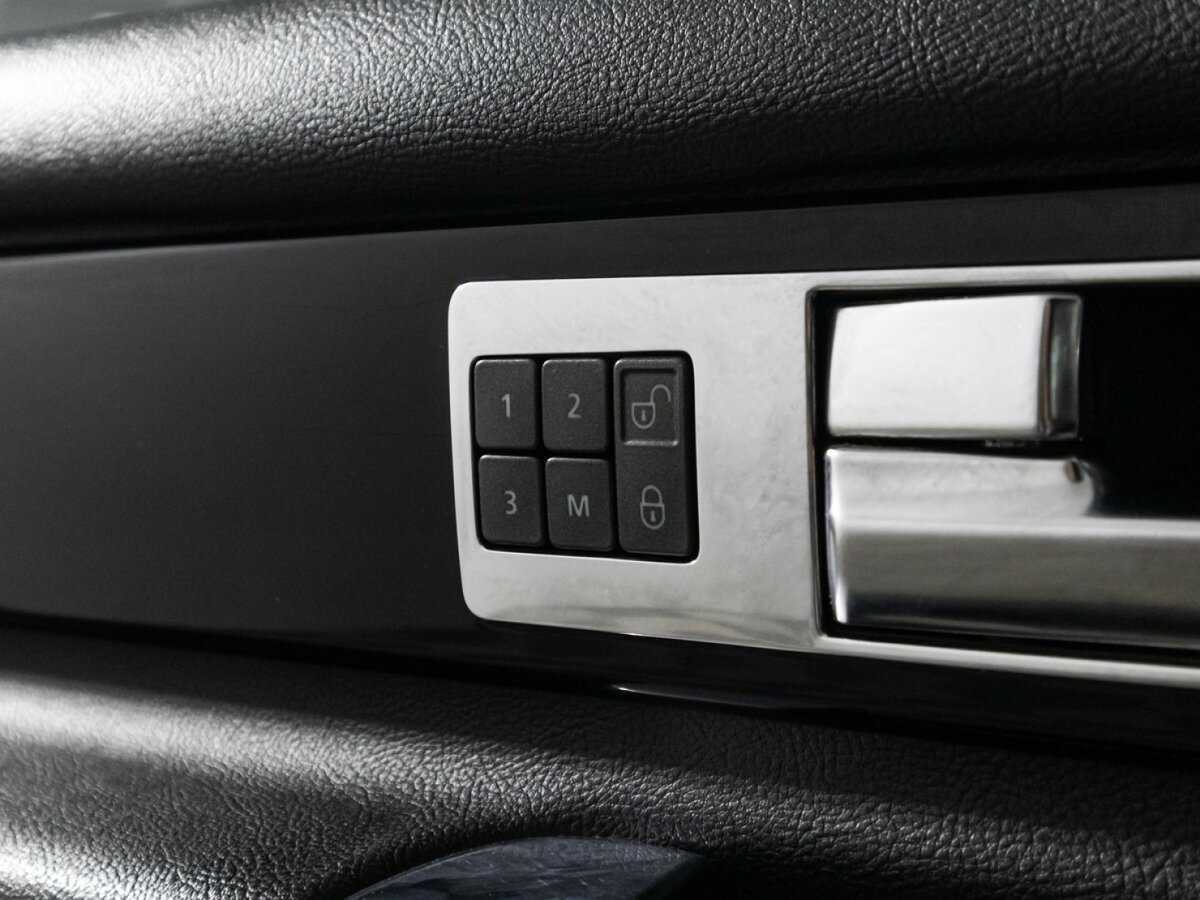 Купить Land Rover Discovery с пробегом. Фото: #16