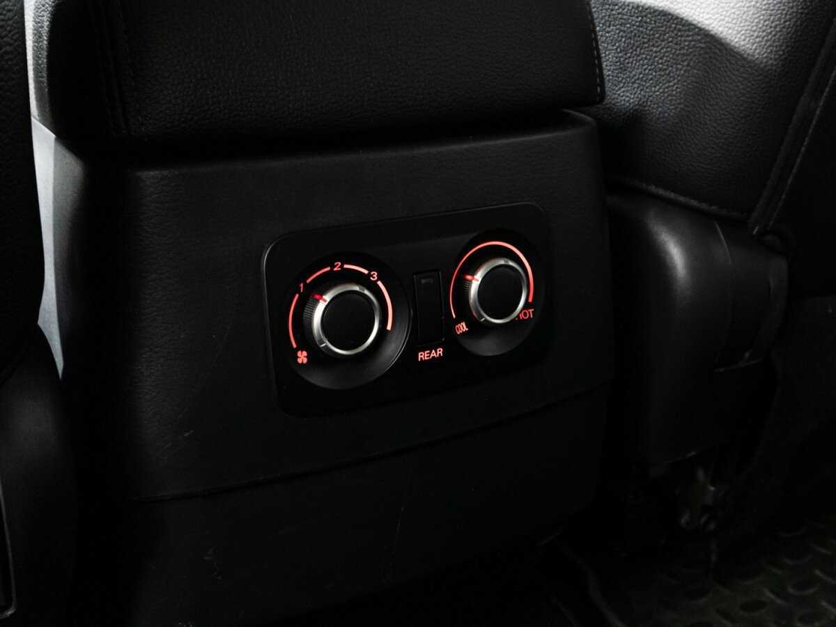 Купить Mitsubishi Pajero с пробегом. Фото: #15