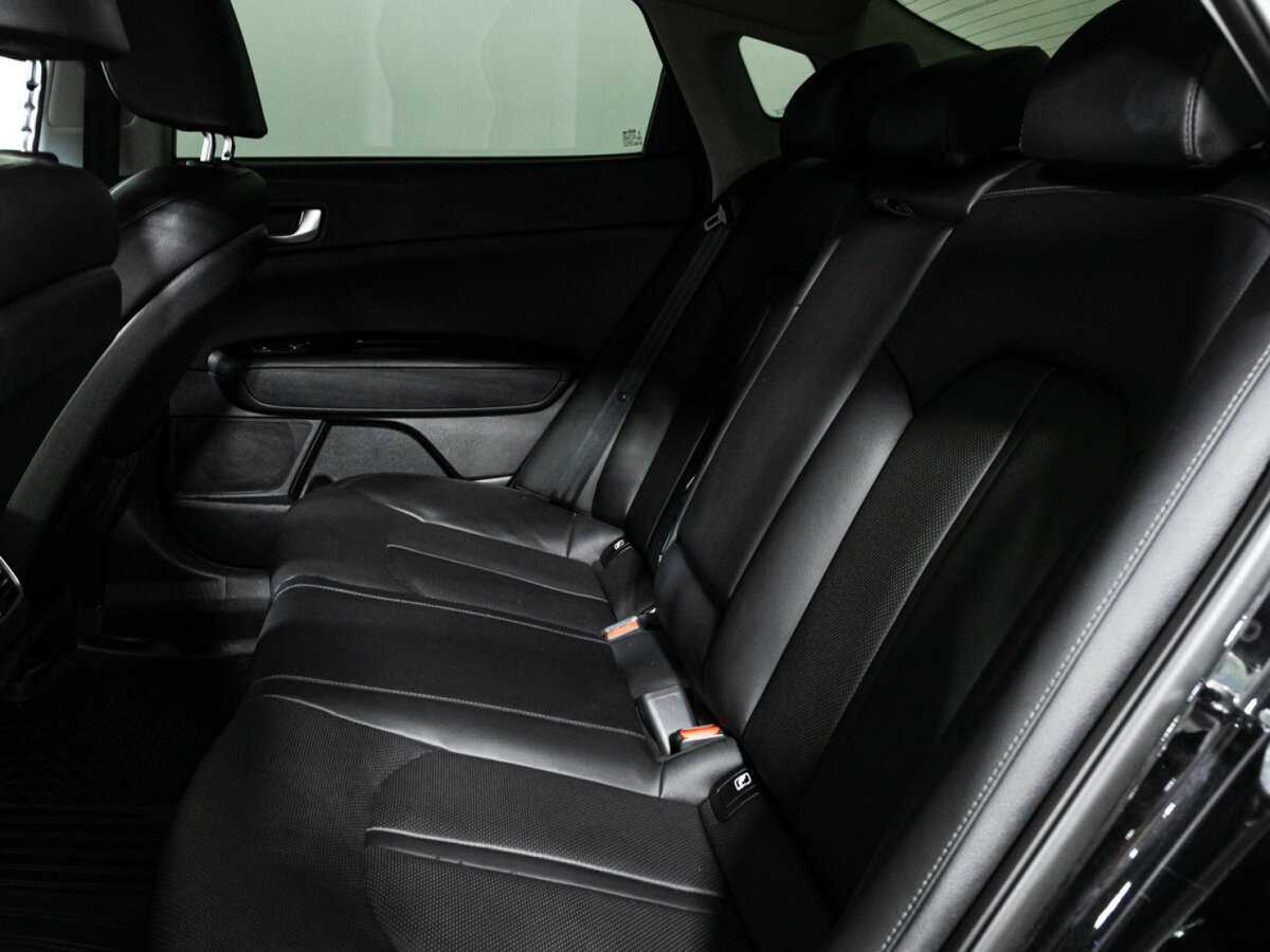Купить Kia Optima с пробегом. Фото: #9