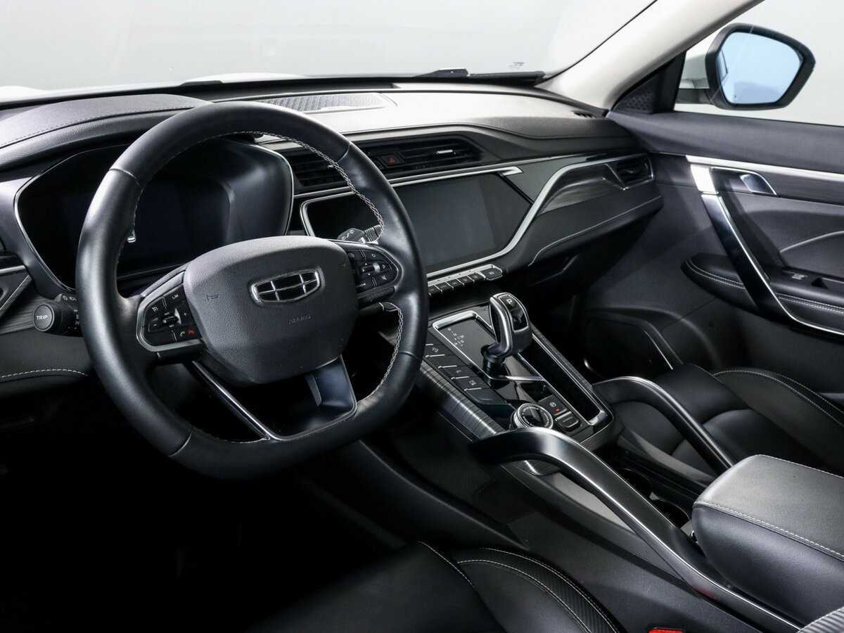 Купить Geely Atlas Pro с пробегом. Фото: #13