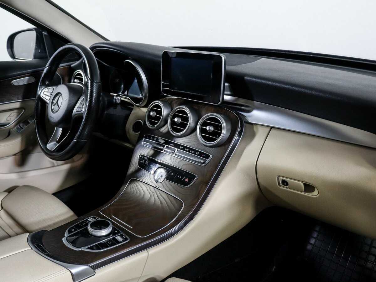 Купить Mercedes-Benz C-Класс с пробегом. Фото: #5