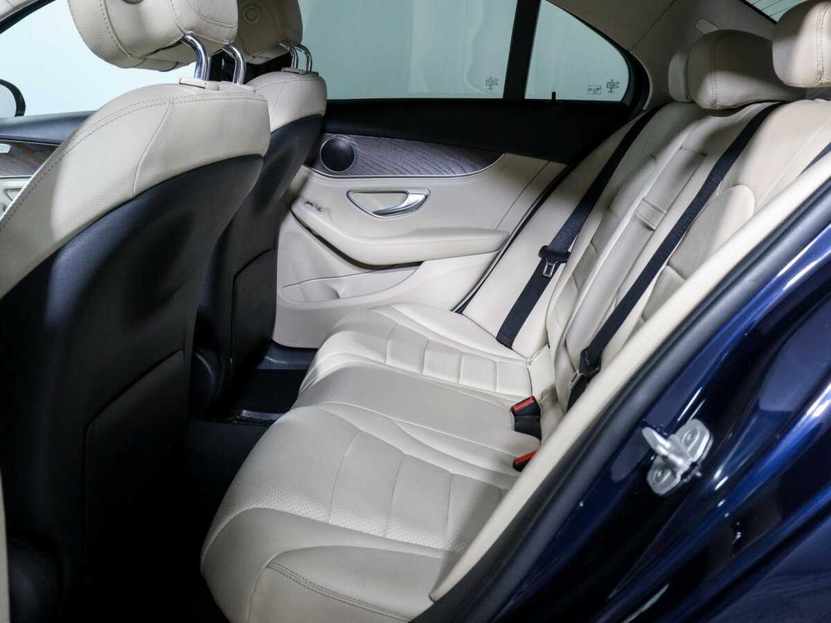 Купить Mercedes-Benz C-Класс с пробегом. Фото: #6