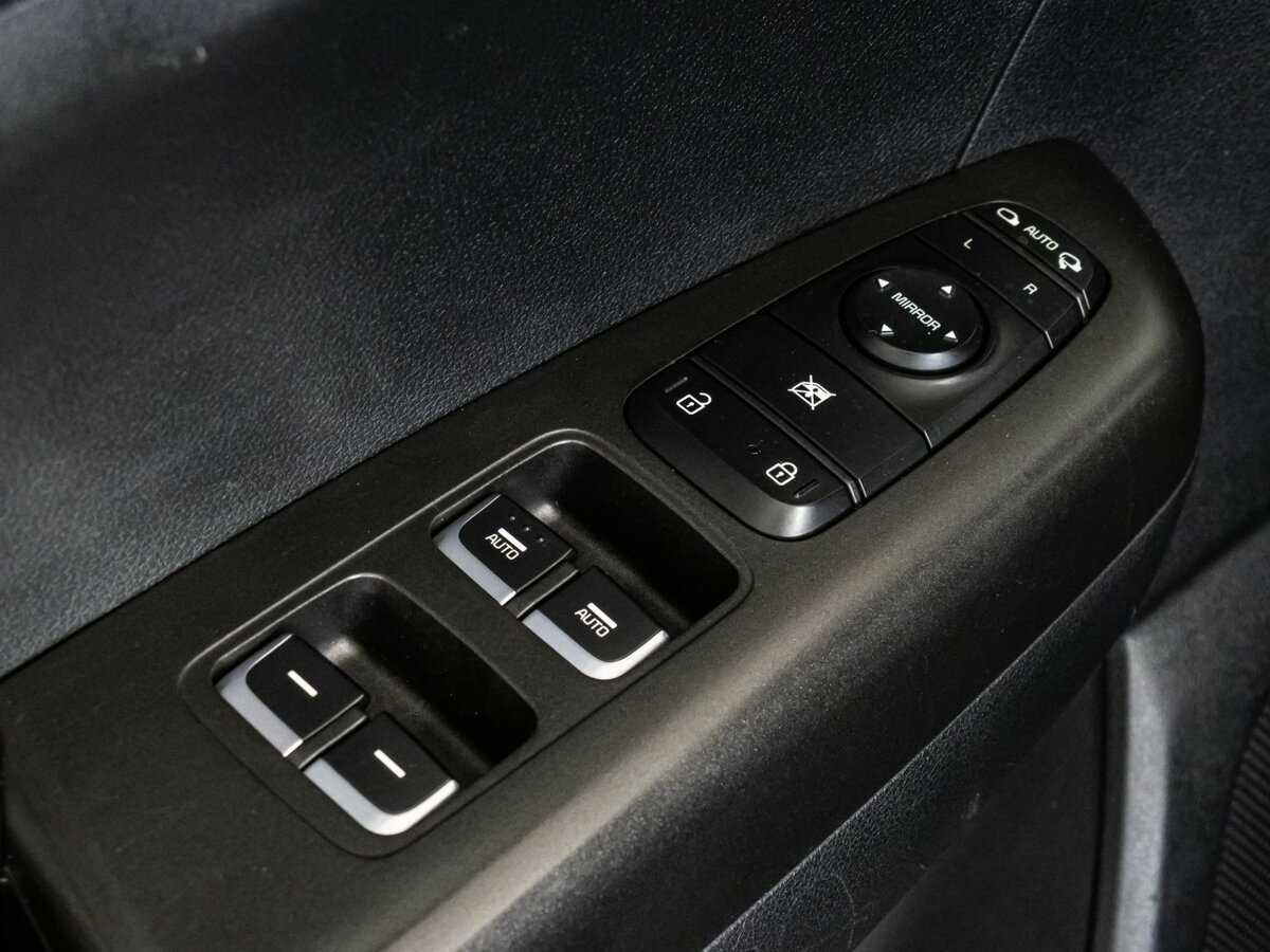 Купить Kia Sportage с пробегом. Фото: #15