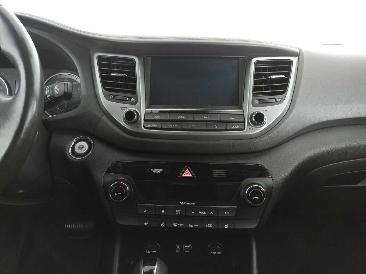 Купить Hyundai Tucson с пробегом. Фото: #12