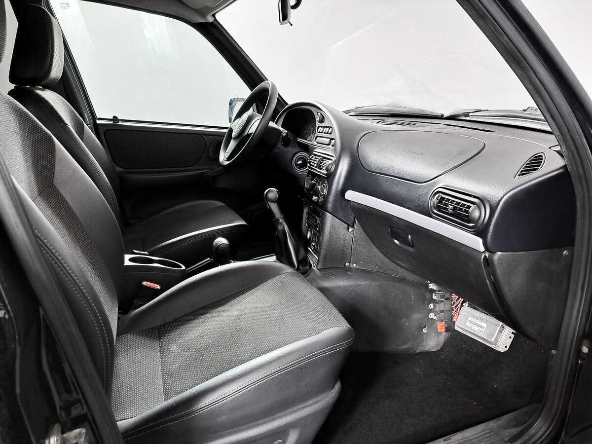 Купить Chevrolet Niva с пробегом. Фото: #10