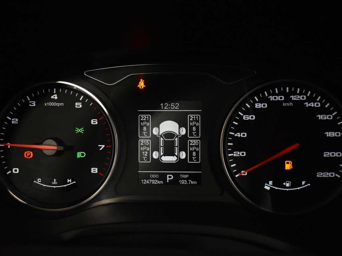 Купить Москвич 3 с пробегом. Фото: #13