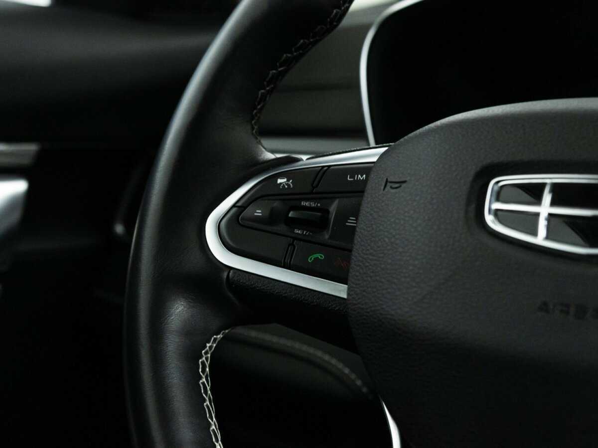 Купить Geely Atlas Pro с пробегом. Фото: #24