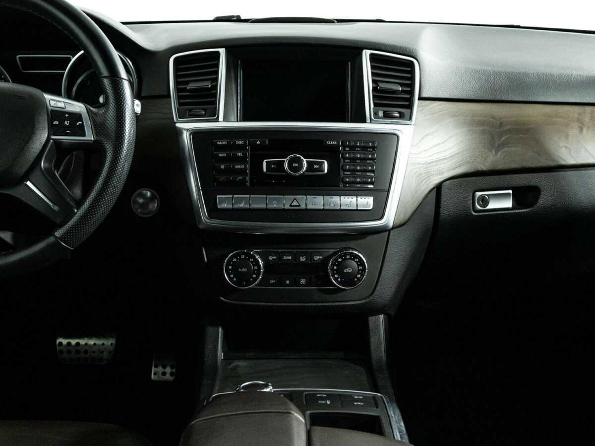 Купить Mercedes-Benz M-Класс с пробегом. Фото: #13