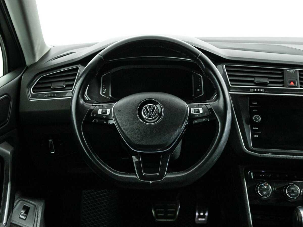 Купить Volkswagen Tiguan с пробегом. Фото: #19