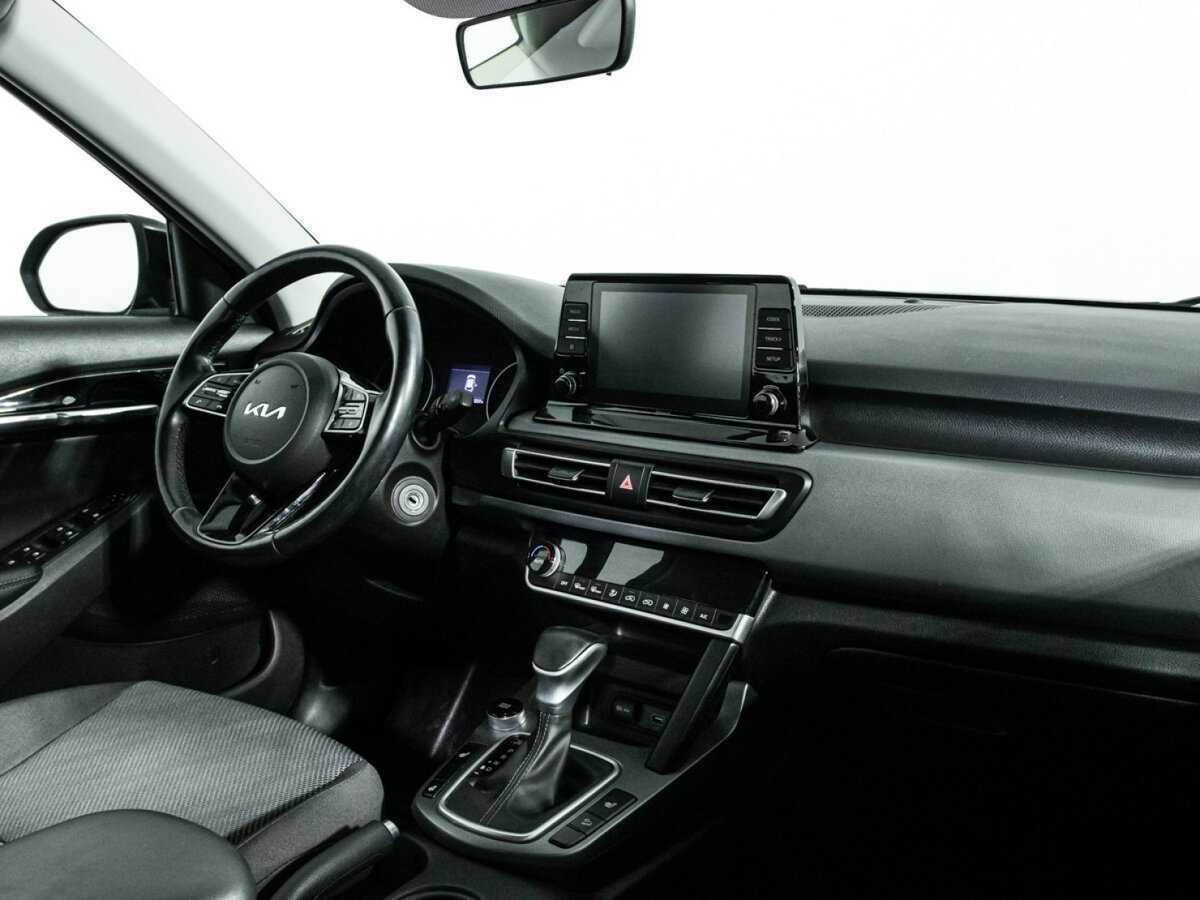 Купить Kia Seltos с пробегом. Фото: #9