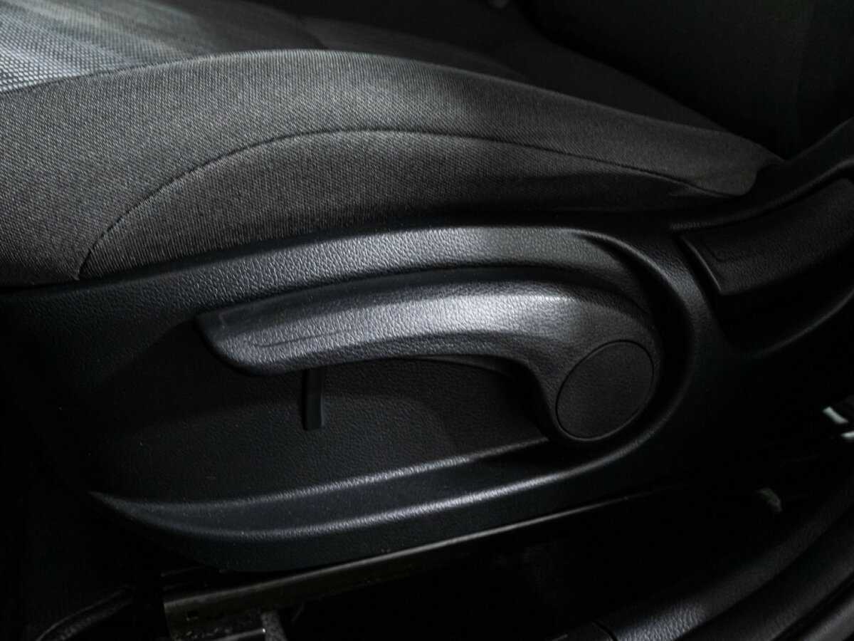 Купить Kia Seltos с пробегом. Фото: #24