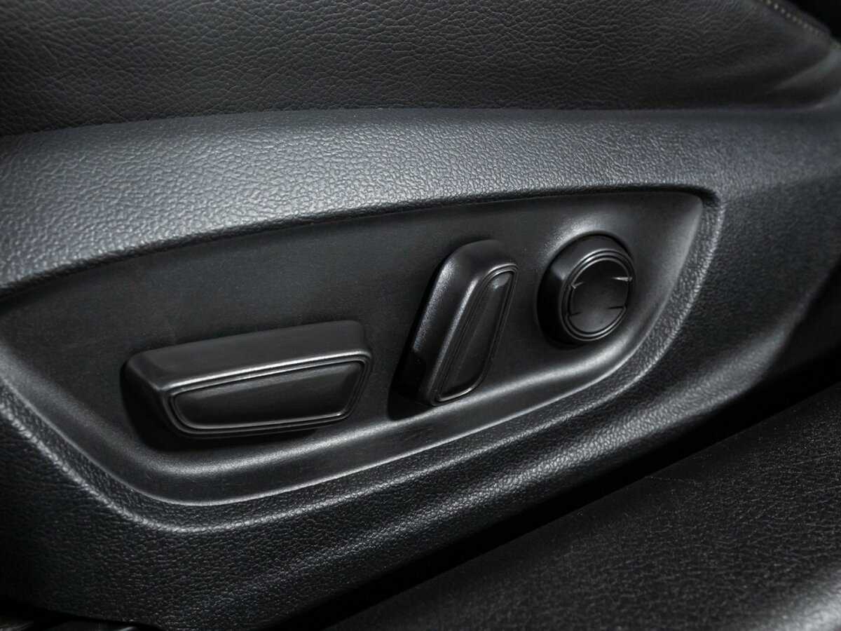 Купить Toyota Camry с пробегом. Фото: #15