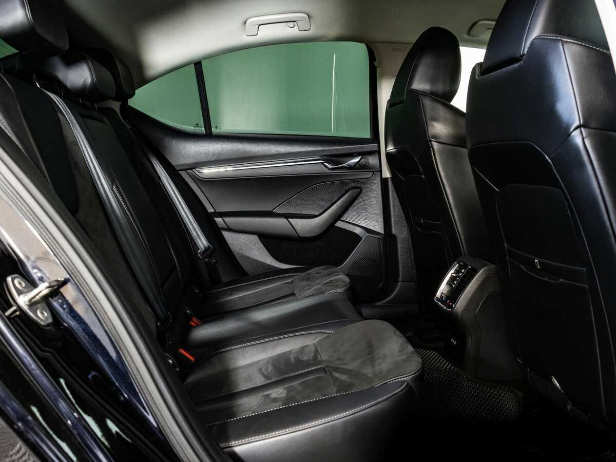 Купить Skoda Octavia с пробегом. Фото: #15