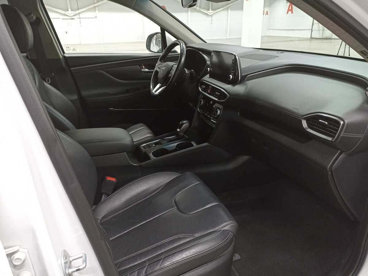 Купить Hyundai Santa Fe с пробегом. Фото: #10