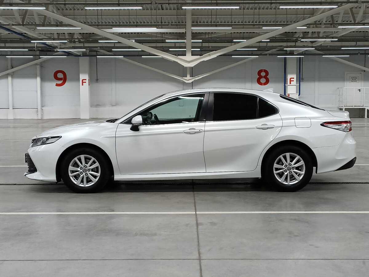 Купить Toyota Camry с пробегом. Фото: #7