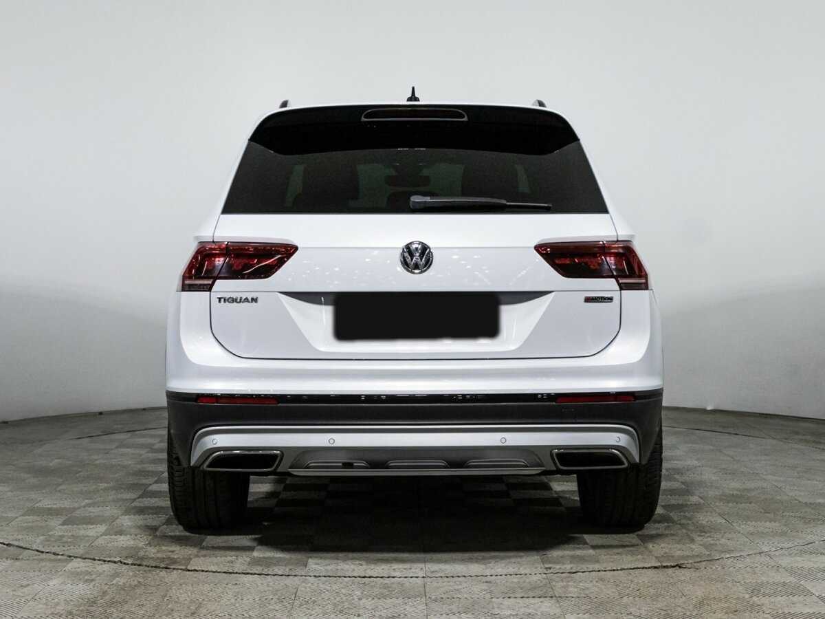 Купить Volkswagen Tiguan с пробегом. Фото: #5