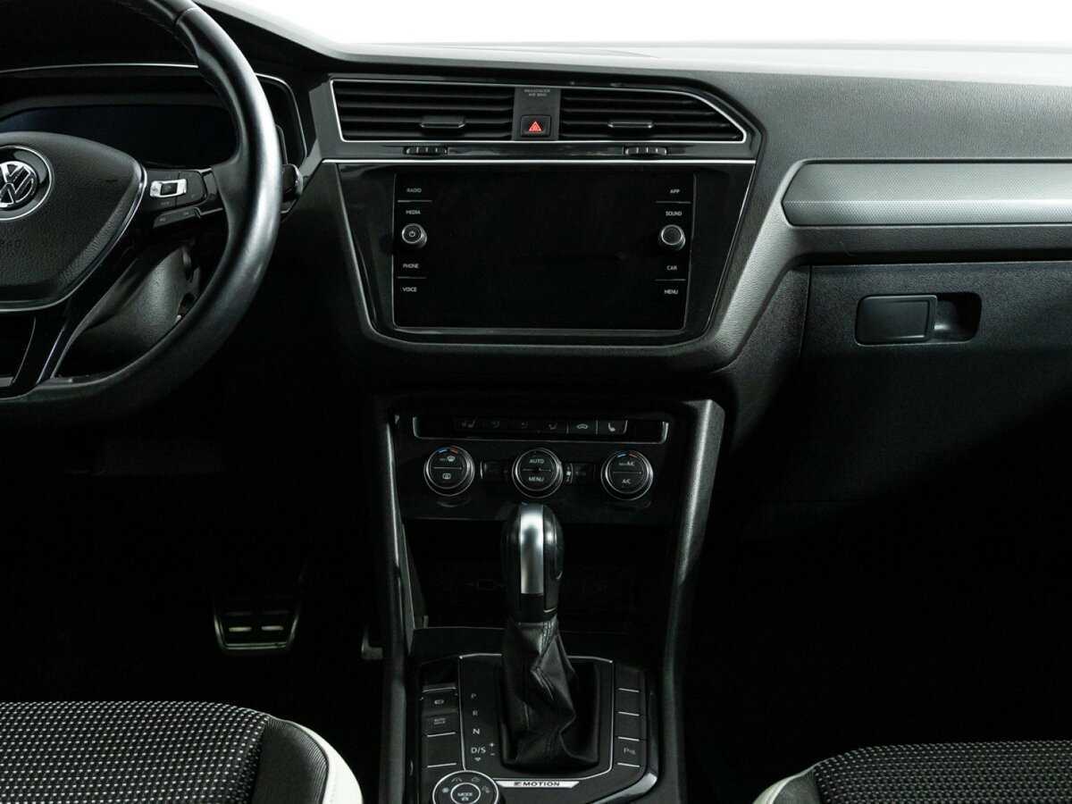 Купить Volkswagen Tiguan с пробегом. Фото: #13