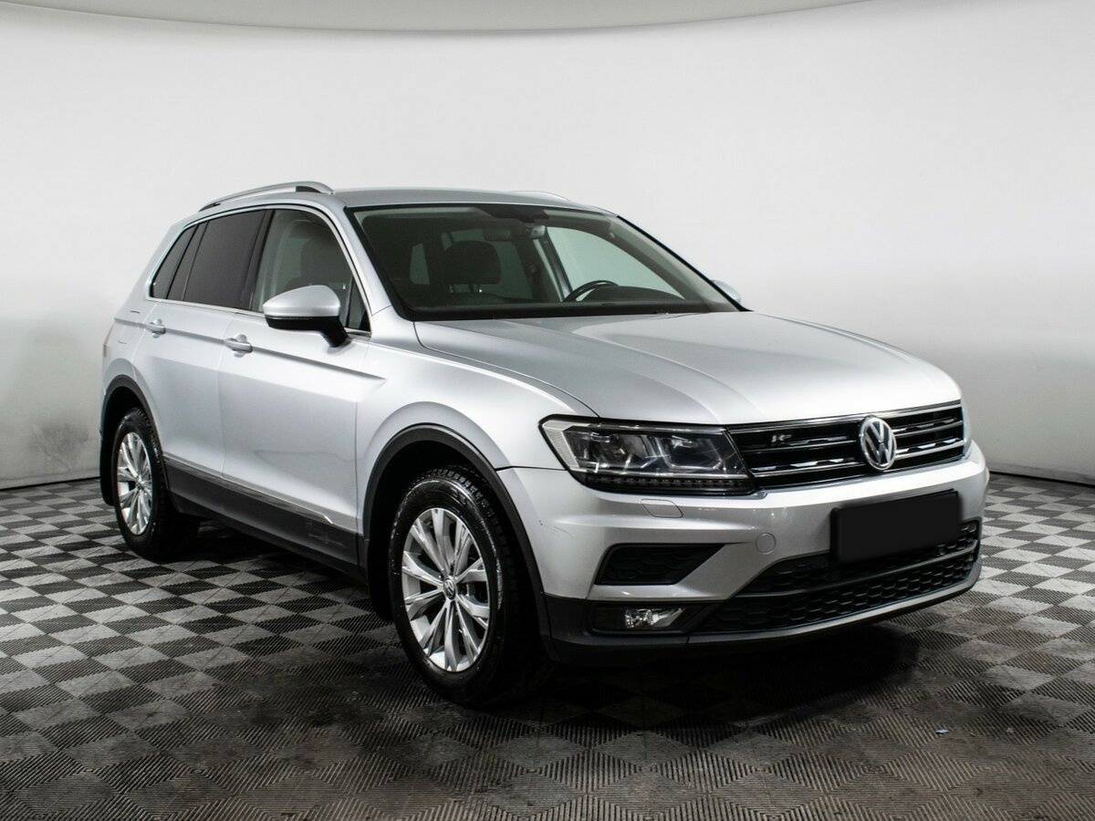 Купить Volkswagen Tiguan с пробегом. Фото: #2