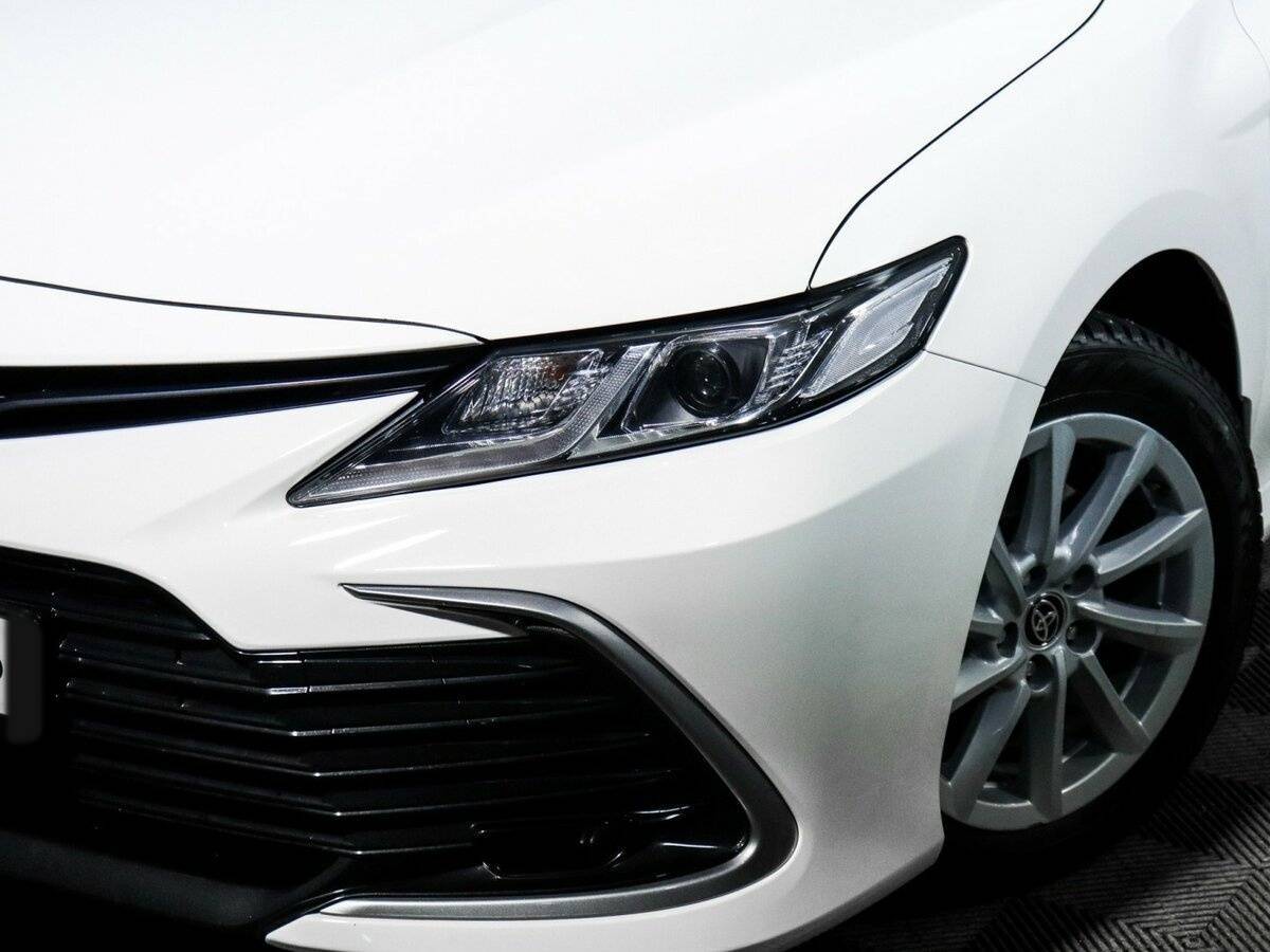 Купить Toyota Camry с пробегом. Фото: #13