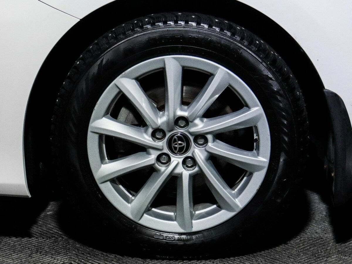 Купить Toyota Camry с пробегом. Фото: #14