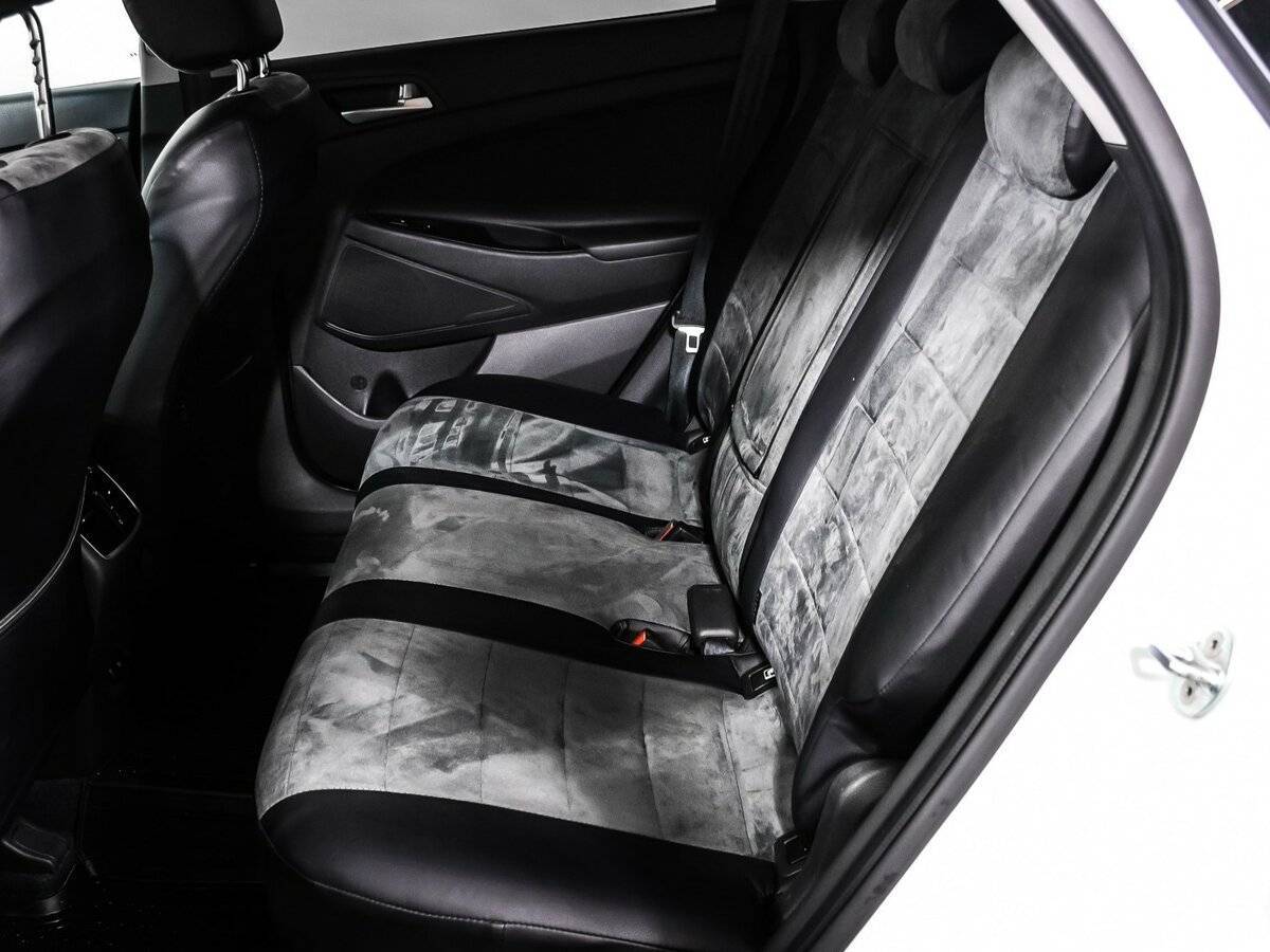 Купить Hyundai Tucson с пробегом. Фото: #11