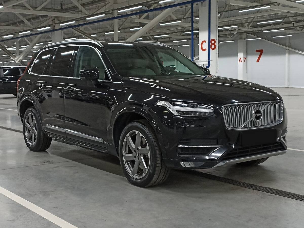 Купить Volvo XC90 с пробегом. Фото: #2