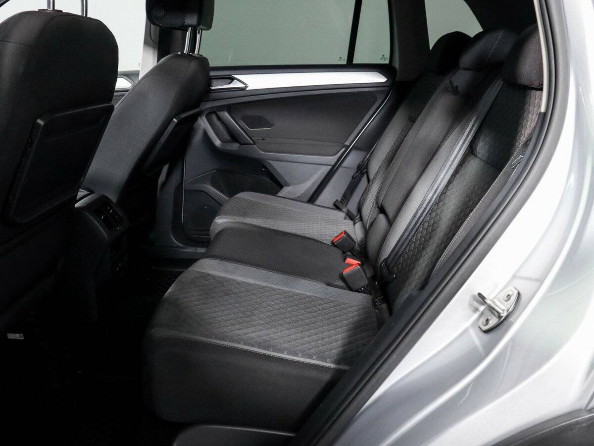 Купить Volkswagen Tiguan с пробегом. Фото: #6