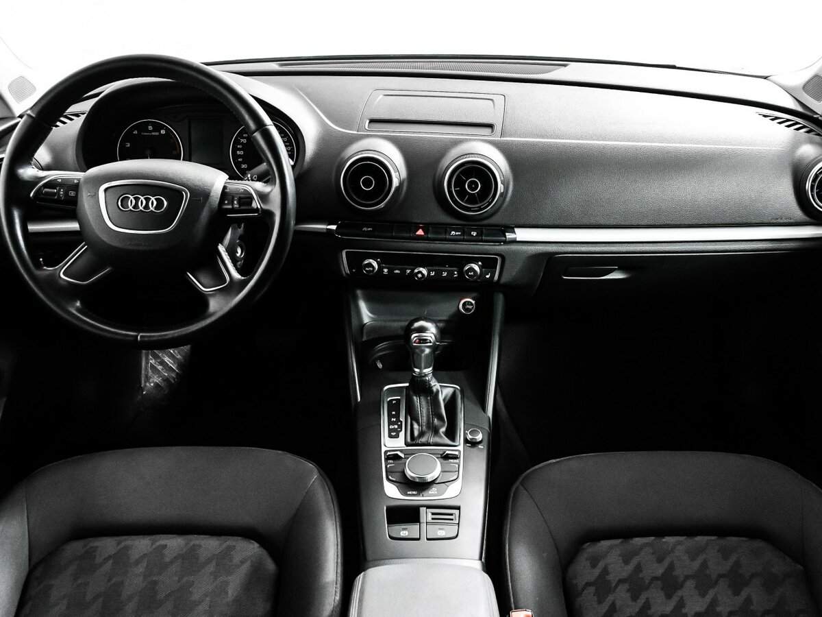 Купить Audi A3 с пробегом. Фото: #9