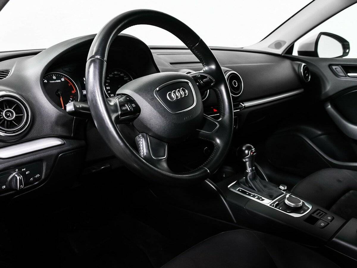 Купить Audi A3 с пробегом. Фото: #10