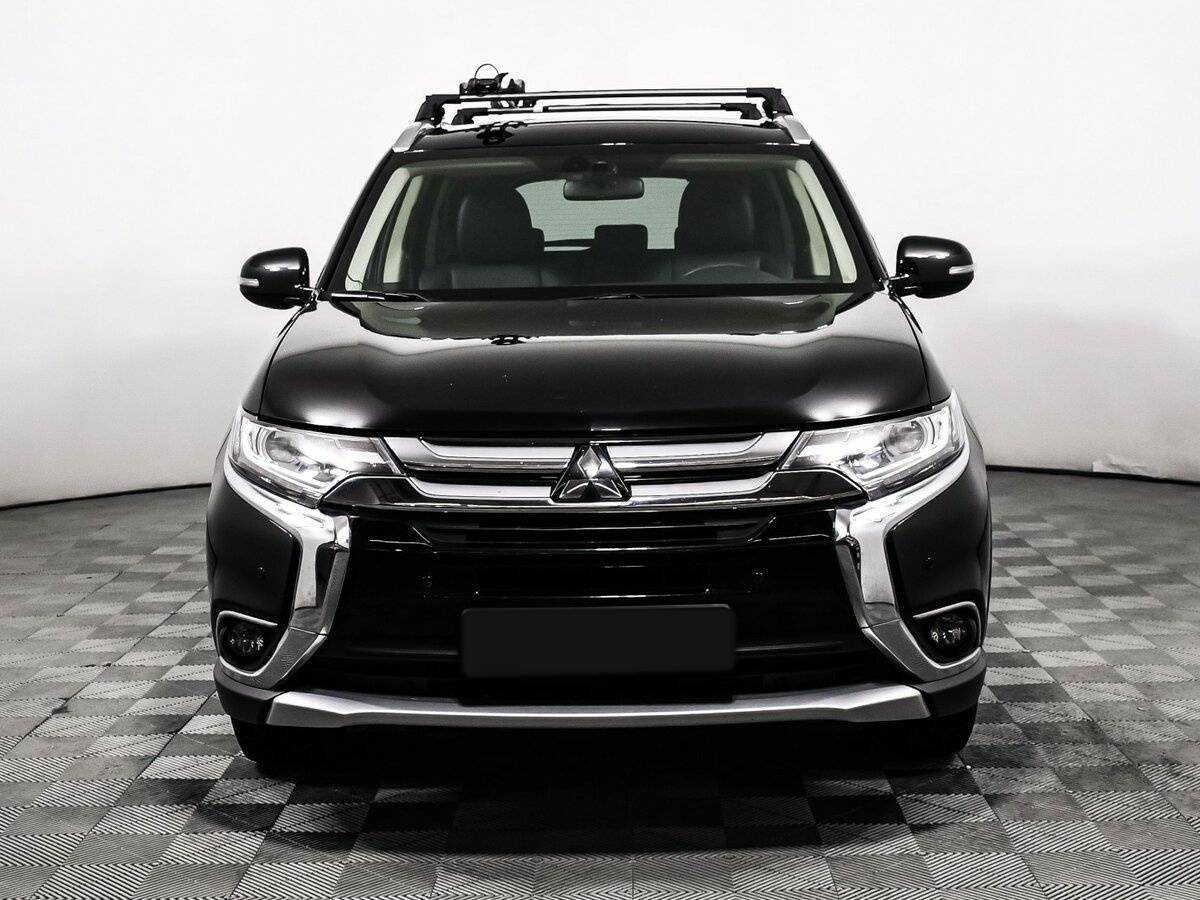 Купить Mitsubishi Outlander с пробегом. Фото: #1