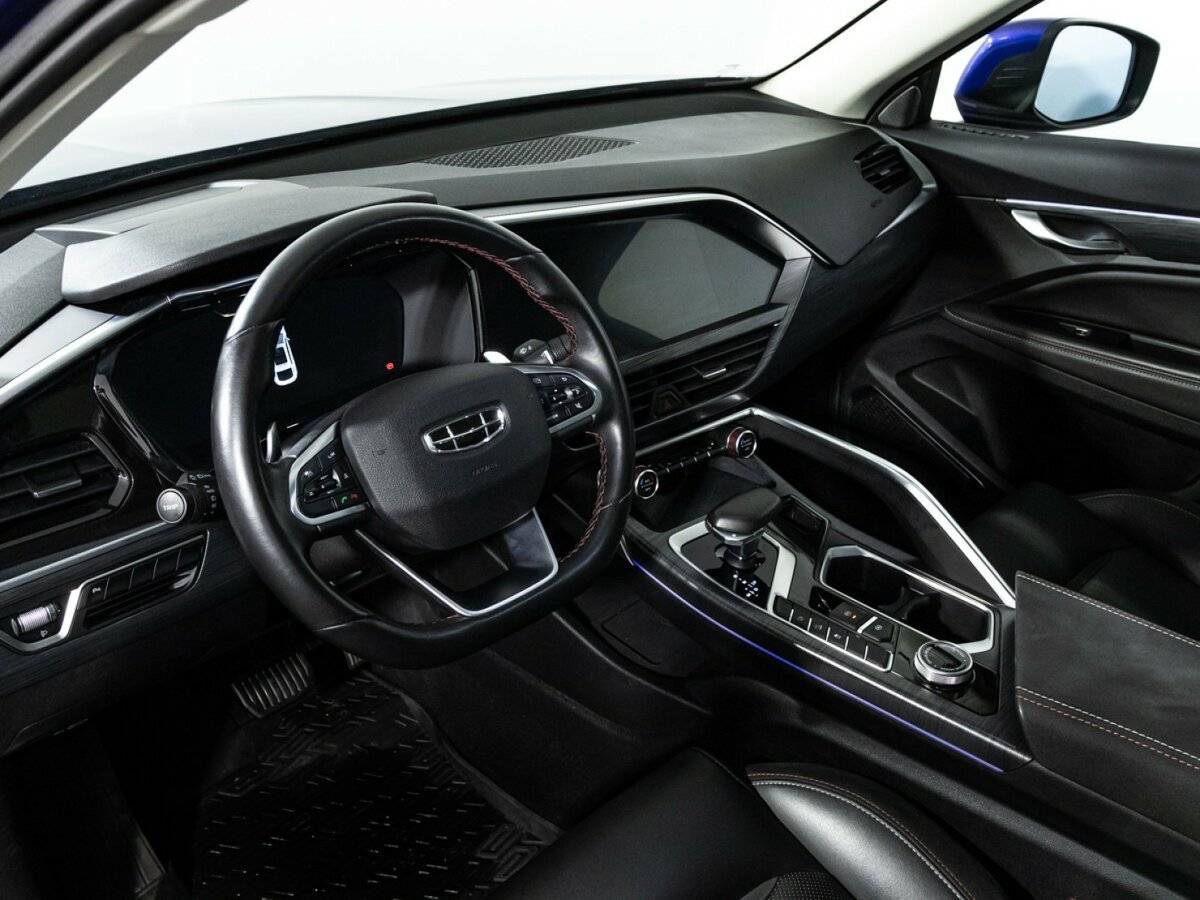 Купить Geely Tugella с пробегом. Фото: #10